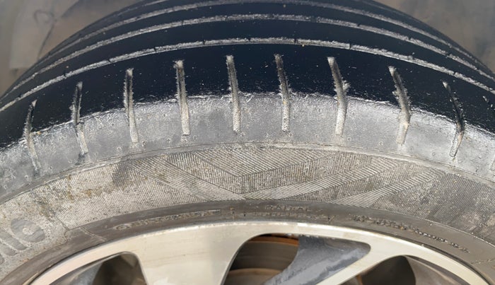 2019 Maruti Baleno ZETA CVT PETROL 1.2, Petrol, Automatic, 80,780 km, Left Front Tyre Tread