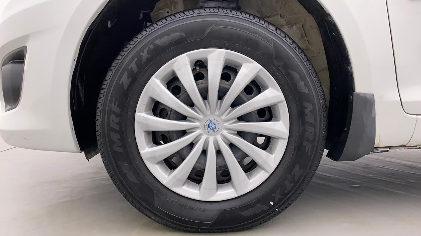 2014 Maruti Swift Dzire VDI BS IV, Diesel, Manual, 87,595 km, Left Front Wheel