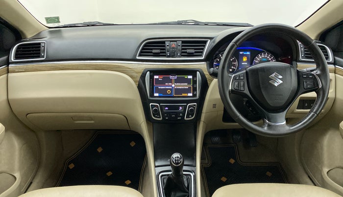 2018 Maruti Ciaz ALPHA 1.5 MT VTVT SHVS, Petrol, Manual, 30,895 km, Dashboard