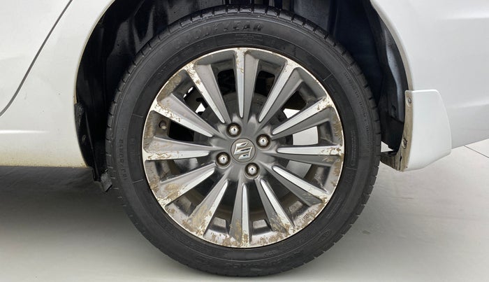 2018 Maruti Ciaz ALPHA 1.5 MT VTVT SHVS, Petrol, Manual, 30,895 km, Left Rear Wheel