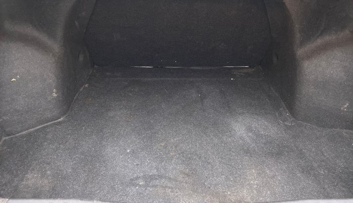 2018 Maruti Ciaz ALPHA 1.5 MT VTVT SHVS, Petrol, Manual, 30,895 km, Boot Inside