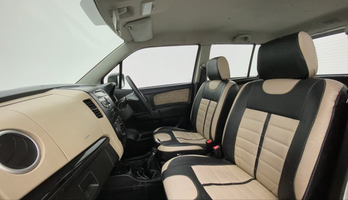 2017 Maruti Wagon R 1.0 VXI, Petrol, Manual, 75,643 km, Right Side Front Door Cabin