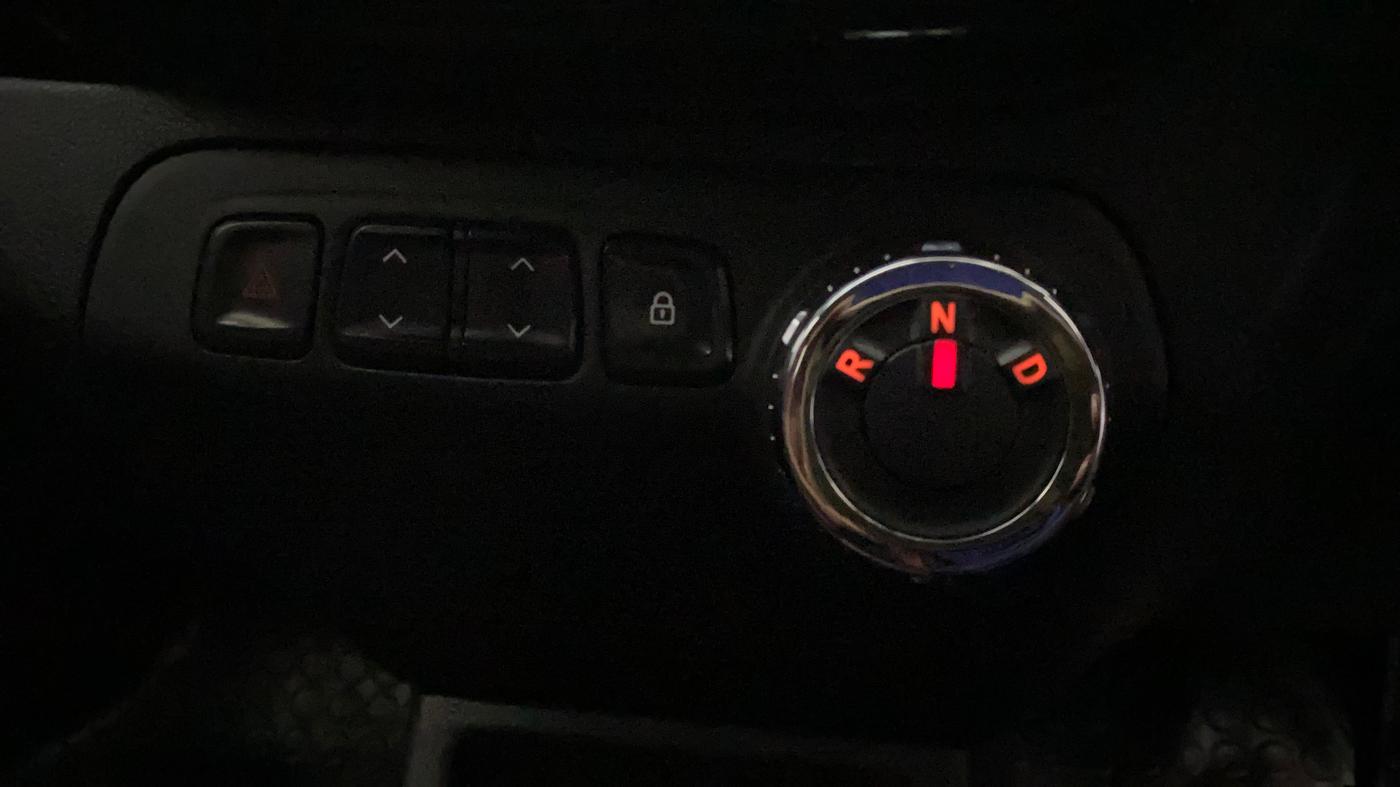2018 Renault Kwid RXT 1.0 AMT (O), Petrol, Automatic, 78,253 km, Gear Lever