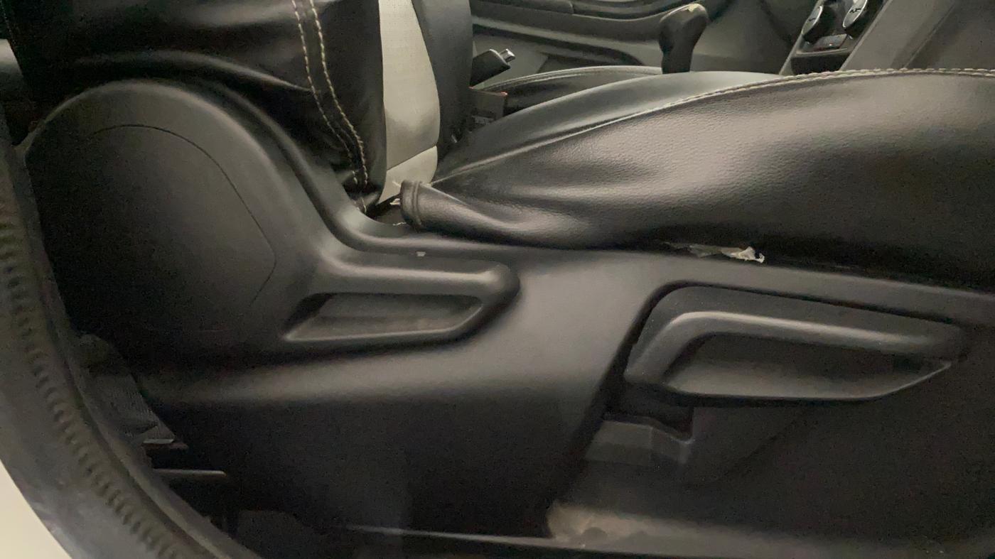 2020 Tata Tiago XZ PLUS PETROL, Petrol, Manual, 1,41,342 km, Driver Side Adjustment Panel