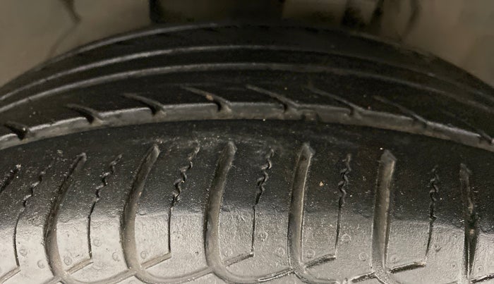 2019 Ford Ecosport 1.5 TITANIUM THUNDER EDITION TI VCT, Petrol, Manual, 44,096 km, Left Front Tyre Tread