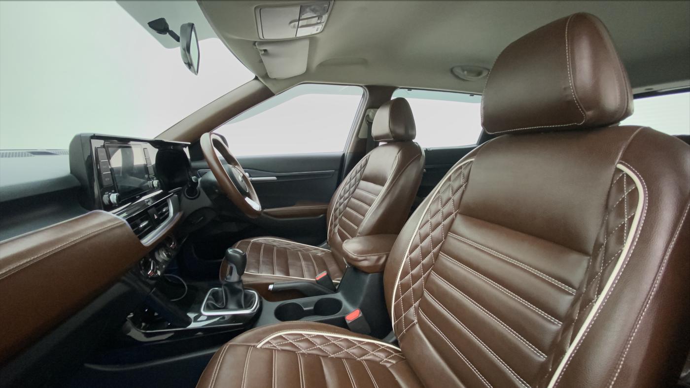 2020 KIA SELTOS HTK PLUS 1.5 DIESEL, Diesel, Manual, 44,414 km, Right Side Front Door Cabin