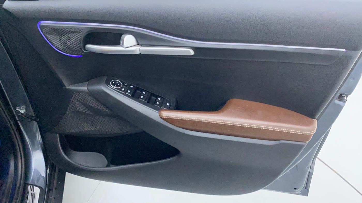 2020 KIA SELTOS HTK PLUS 1.5 DIESEL, Diesel, Manual, 44,414 km, Driver Side Door Panels Control