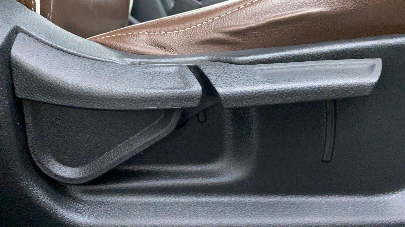 2020 KIA SELTOS HTK PLUS 1.5 DIESEL, Diesel, Manual, 44,414 km, Driver Side Adjustment Panel