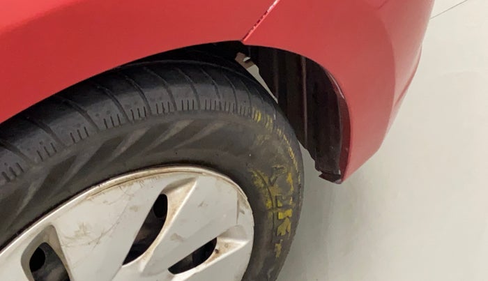 2014 Maruti Celerio VXI CNG D, CNG, Manual, 72,298 km, Right fender - Lining loose