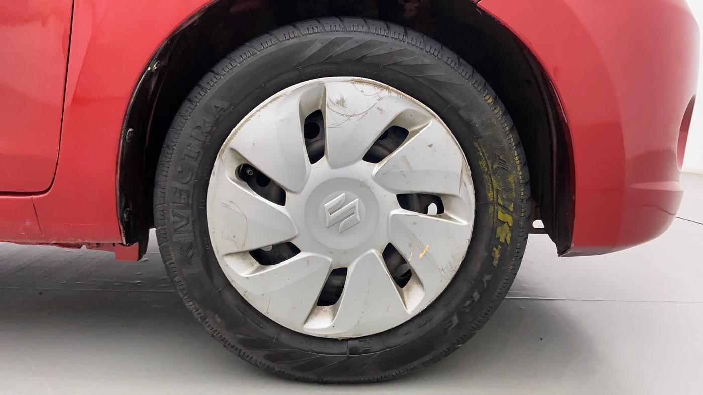 2014 Maruti Celerio VXI CNG D, CNG, Manual, 72,298 km, Right Front Wheel