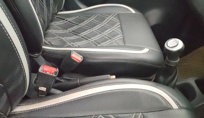 2017 Maruti Wagon R 1.0 VXI, Petrol, Manual, 73,851 km, Gear Lever