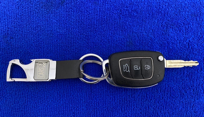 2021 Hyundai NEW I20 SPORTZ 1.2 AT, Petrol, Automatic, 35,529 km, Key Close Up