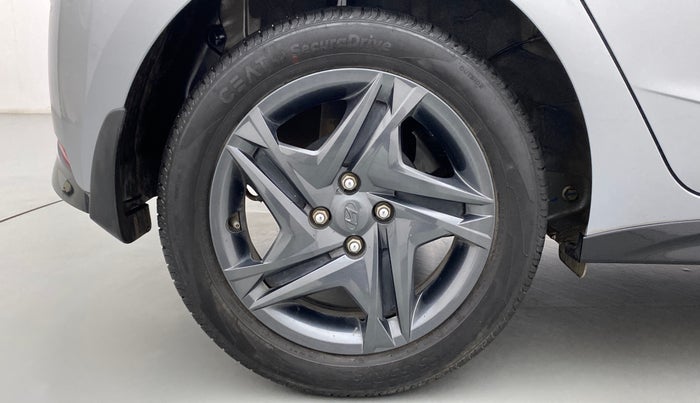 2021 Hyundai NEW I20 SPORTZ 1.2 AT, Petrol, Automatic, 35,529 km, Right Rear Wheel