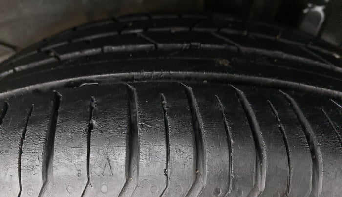 2021 Hyundai NEW I20 SPORTZ 1.2 AT, Petrol, Automatic, 35,529 km, Left Rear Tyre Tread