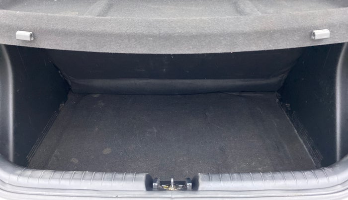 2021 Hyundai NEW I20 SPORTZ 1.2 AT, Petrol, Automatic, 35,529 km, Boot Inside