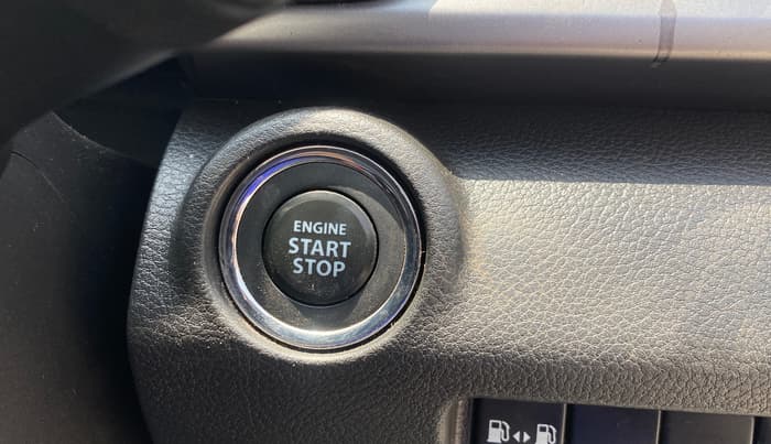 2023 Maruti XL6 ZETA CNG, CNG, Manual, 1,03,816 km, Keyless Start/ Stop Button