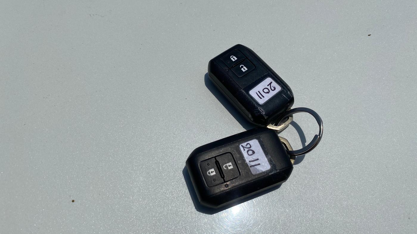 2023 Maruti XL6 ZETA CNG, CNG, Manual, 1,03,816 km, Key Close Up