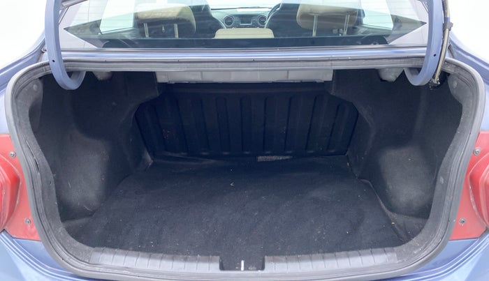 2014 Hyundai Xcent S 1.2, Petrol, Manual, 73,151 km, Boot Inside View