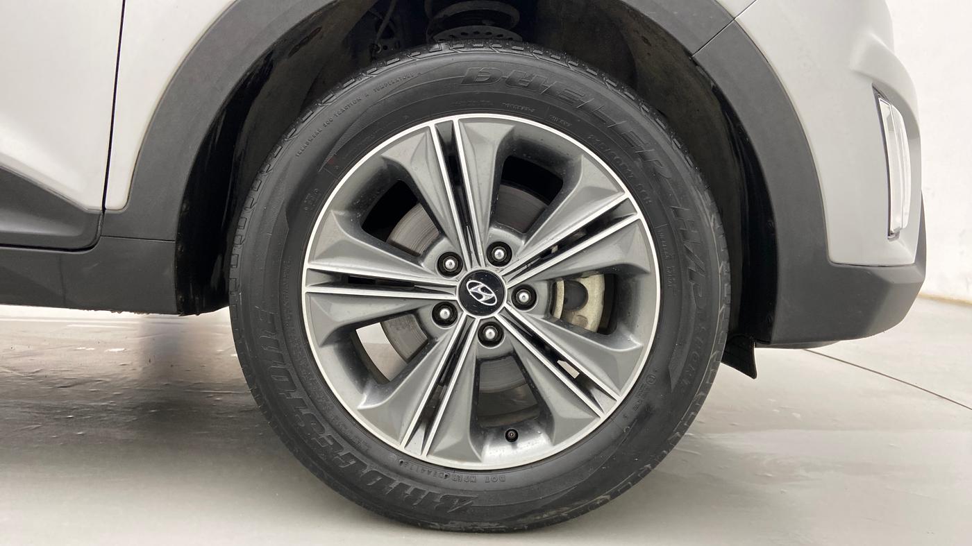 2017 Hyundai Creta SX PLUS AT 1.6 PETROL, Petrol, Automatic, 52,247 km, Right Front Wheel