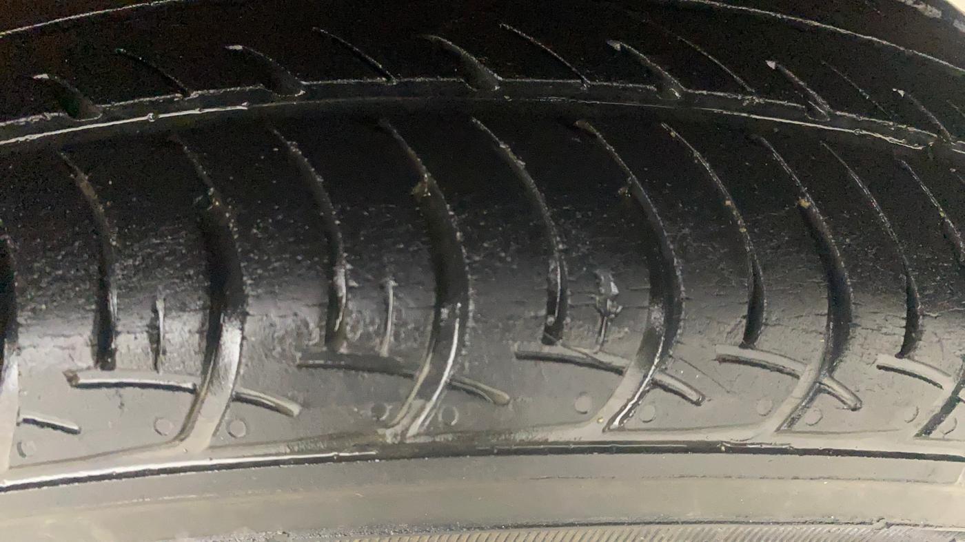 2020 Maruti New Wagon-R VXI (O) 1.0 AMT , Petrol, Automatic, 44,051 km, Left Rear Tyre Tread