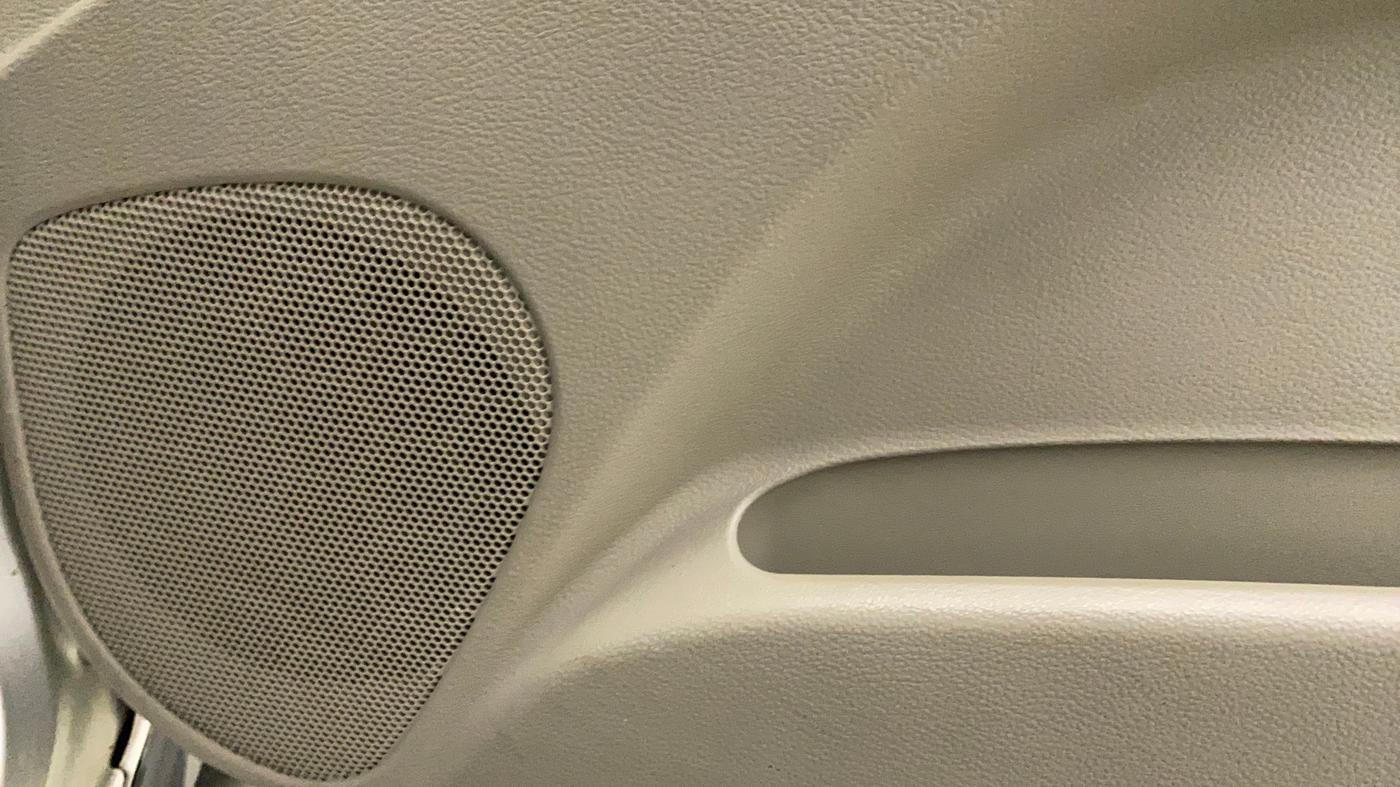 2015 Maruti Celerio VXI CNG, CNG, Manual, 26,187 km, Speaker