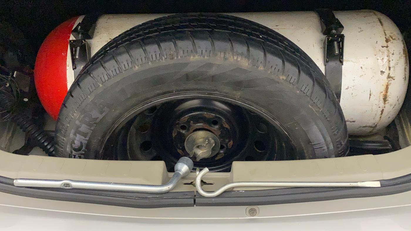 2015 Maruti Celerio VXI CNG, CNG, Manual, 26,187 km, Spare Tyre