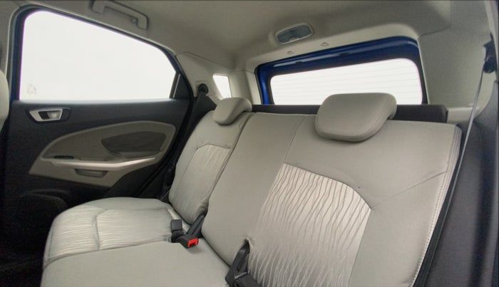 2016 Ford Ecosport TITANIUM 1.5L DIESEL, Diesel, Manual, 48,888 km, Right Side Rear Door Cabin