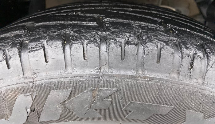 2019 Maruti Vitara Brezza VDI, Diesel, Manual, 51,619 km, Right Front Tyre Tread