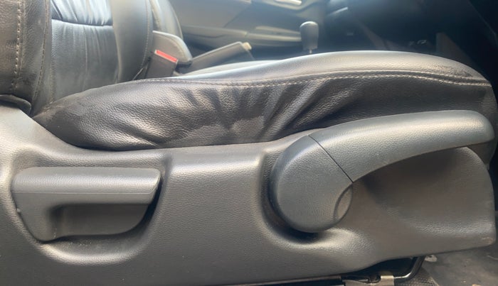 2017 Honda WR-V 1.2L I-VTEC VX MT, Petrol, Manual, 71,328 km, Driver Side Adjustment Panel