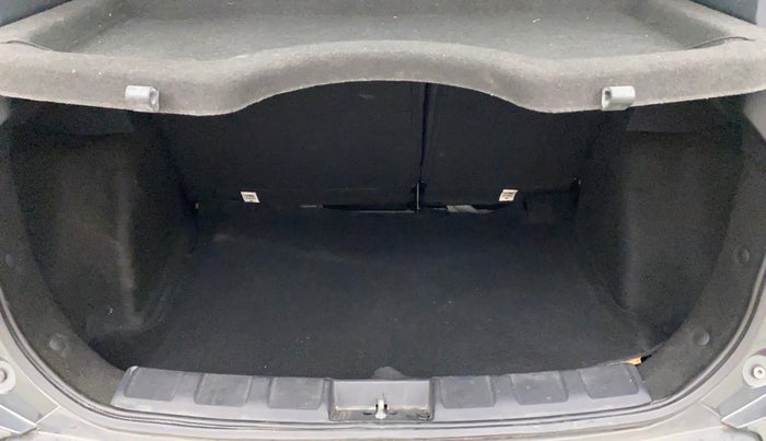 2022 Tata NEXON XZ PLUS DIESEL SUNROOF, Diesel, Manual, 24,562 km, Boot Inside