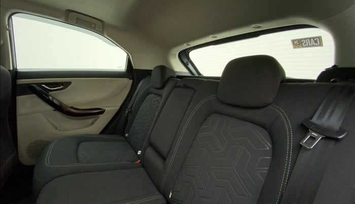 2022 Tata NEXON XZ PLUS DIESEL SUNROOF, Diesel, Manual, 24,562 km, Right Side Rear Door Cabin