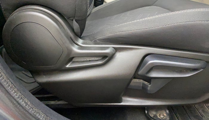 2022 Tata NEXON XZ PLUS DIESEL SUNROOF, Diesel, Manual, 24,562 km, Driver Side Adjustment Panel