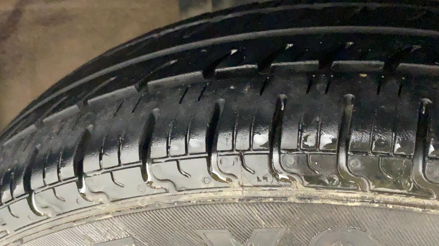 2016 Renault Kwid RXT 1.0, Petrol, Manual, 79,245 km, Right Front Tyre Tread