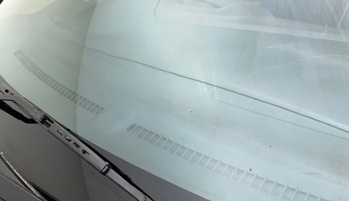 2012 Honda Brio EX MT, Petrol, Manual, 87,821 km, Front windshield - Minor spot on windshield