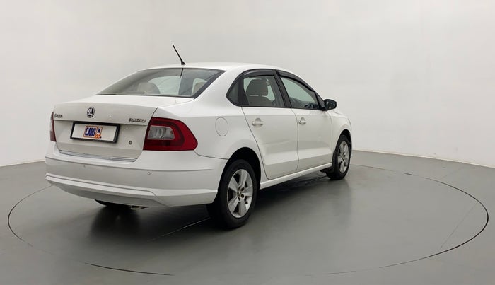 2017 Skoda Rapid AMBITION 1.5 TDI, Diesel, Manual, 1,23,684 km, Right Back Diagonal