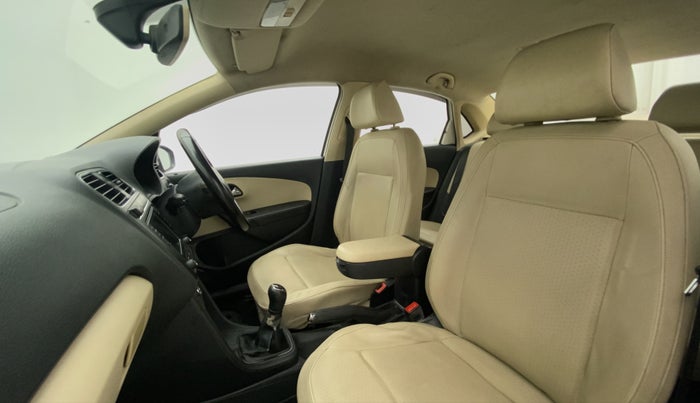 2017 Skoda Rapid AMBITION 1.5 TDI, Diesel, Manual, 1,23,684 km, Right Side Front Door Cabin
