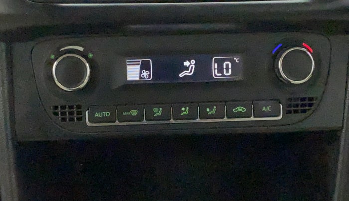 2017 Skoda Rapid AMBITION 1.5 TDI, Diesel, Manual, 1,23,684 km, Automatic Climate Control