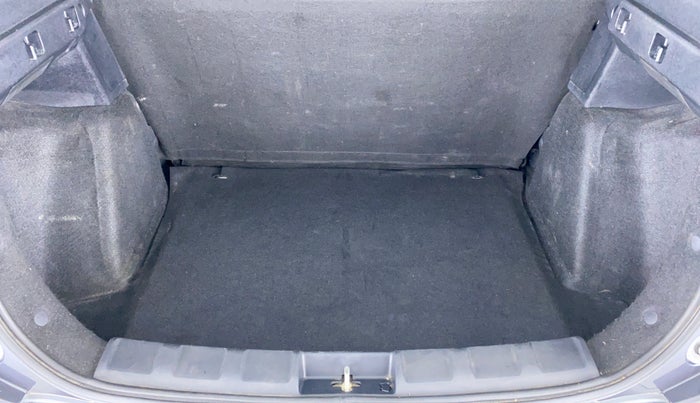 2019 Tata NEXON XMA 1.5, Diesel, Automatic, 24,470 km, Boot Inside