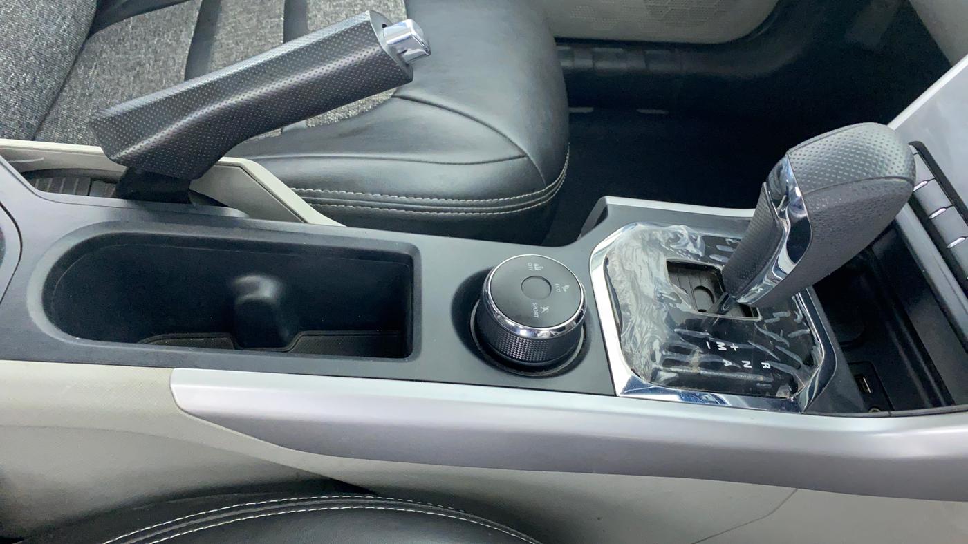 2019 Tata NEXON XMA 1.5, Diesel, Automatic, 24,470 km, Gear Lever