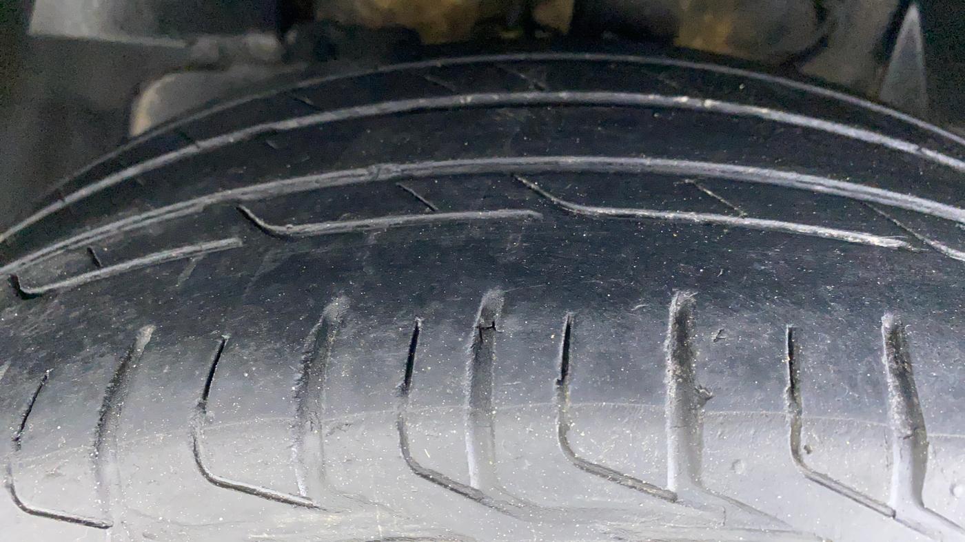 2019 Tata NEXON XMA 1.5, Diesel, Automatic, 24,470 km, Left Front Tyre Tread