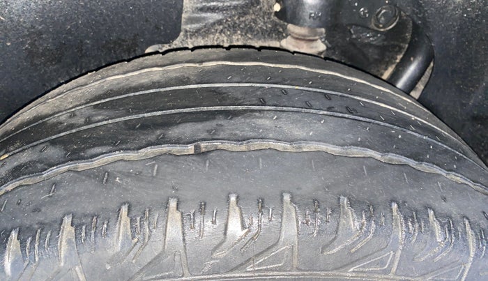 2019 Tata Harrier XZ 2.0L DARK EDITION, Diesel, Manual, 50,868 km, Right Rear Tyre Tread