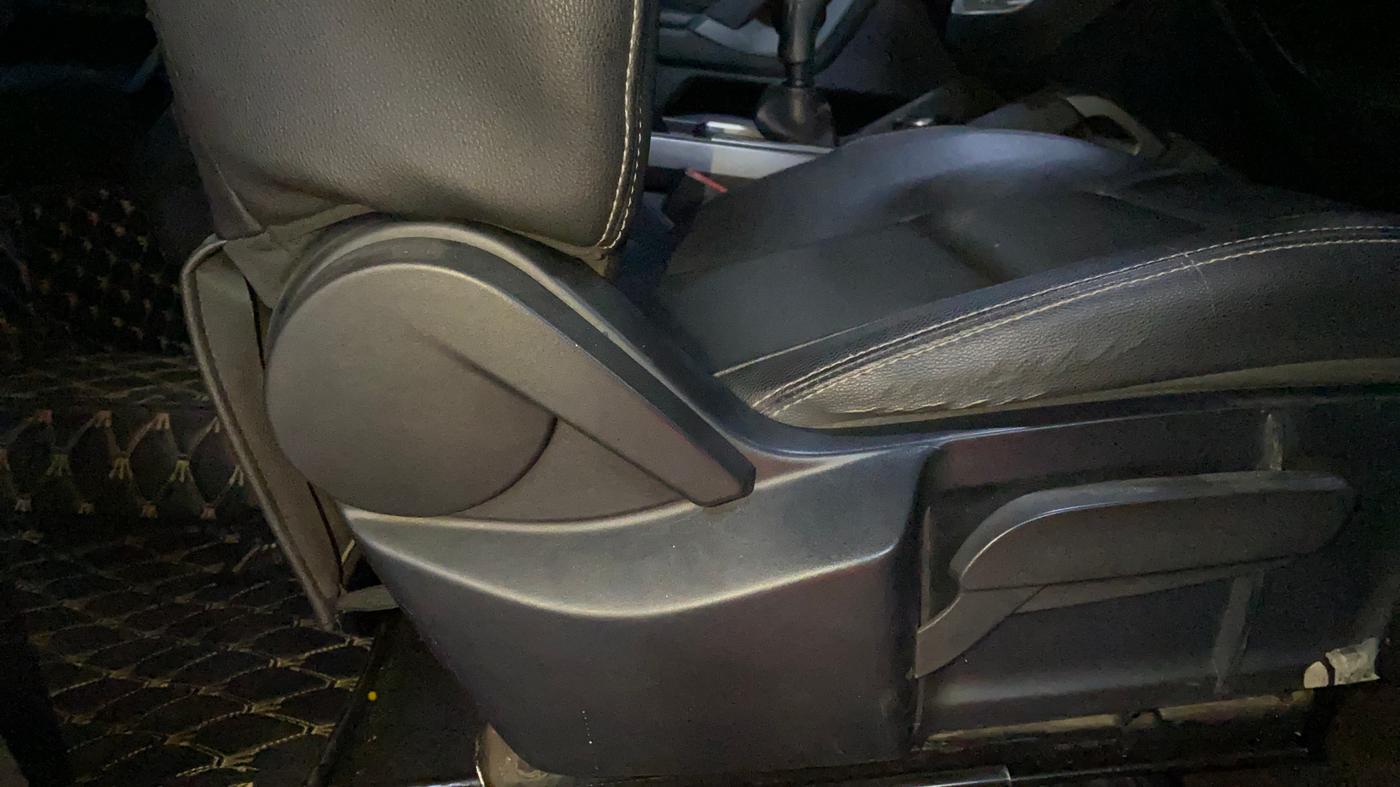 2019 Tata Harrier XZ 2.0L DARK EDITION, Diesel, Manual, 50,824 km, Driver Side Adjustment Panel