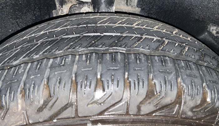 2019 Tata Harrier XZ 2.0L DARK EDITION, Diesel, Manual, 50,868 km, Right Front Tyre Tread