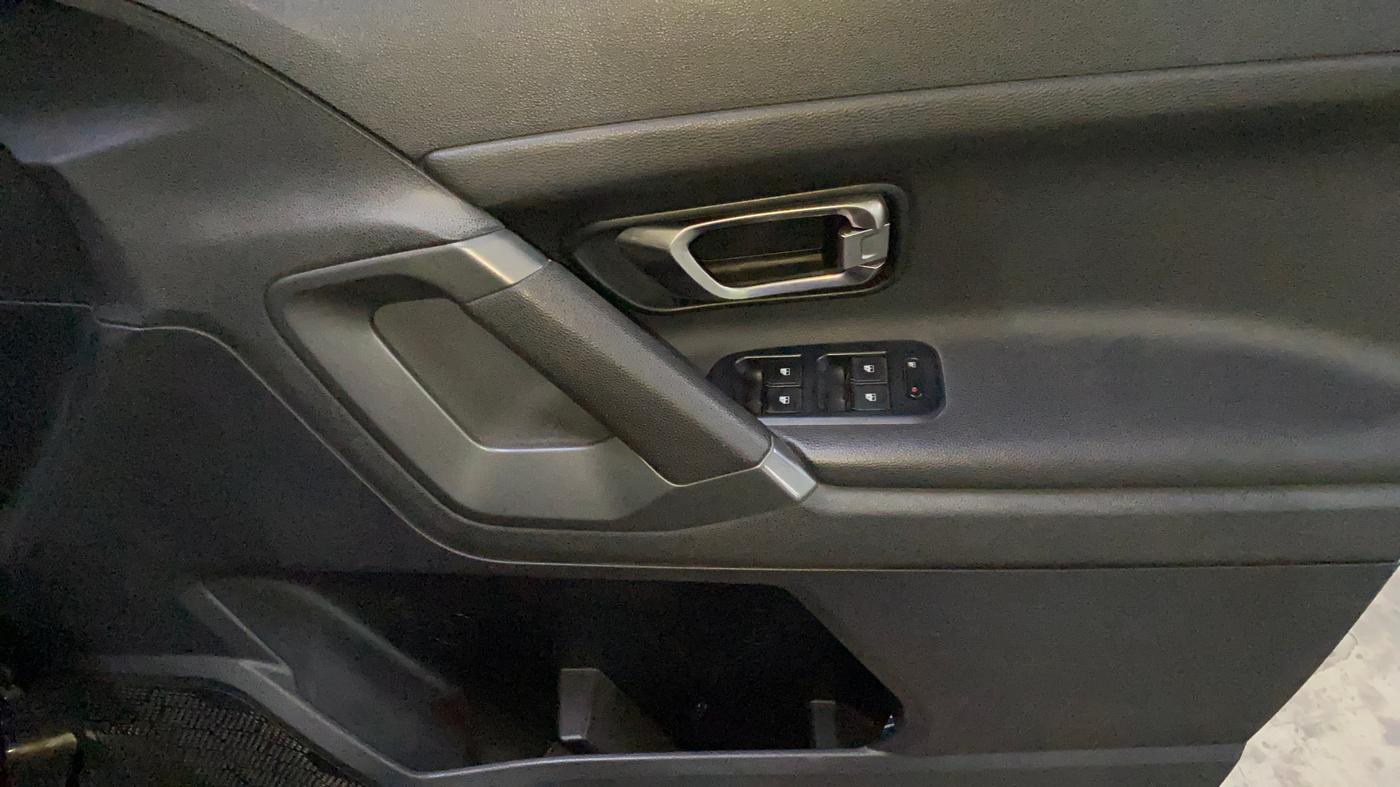 2019 Tata Harrier XZ 2.0L DARK EDITION, Diesel, Manual, 50,824 km, Driver Side Door Panels Control