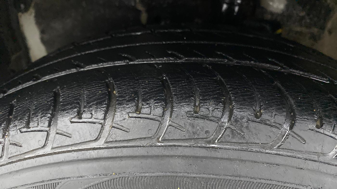 2018 Maruti Celerio X ZXI (O) AMT, Petrol, Automatic, 57,741 km, Left Front Tyre Tread