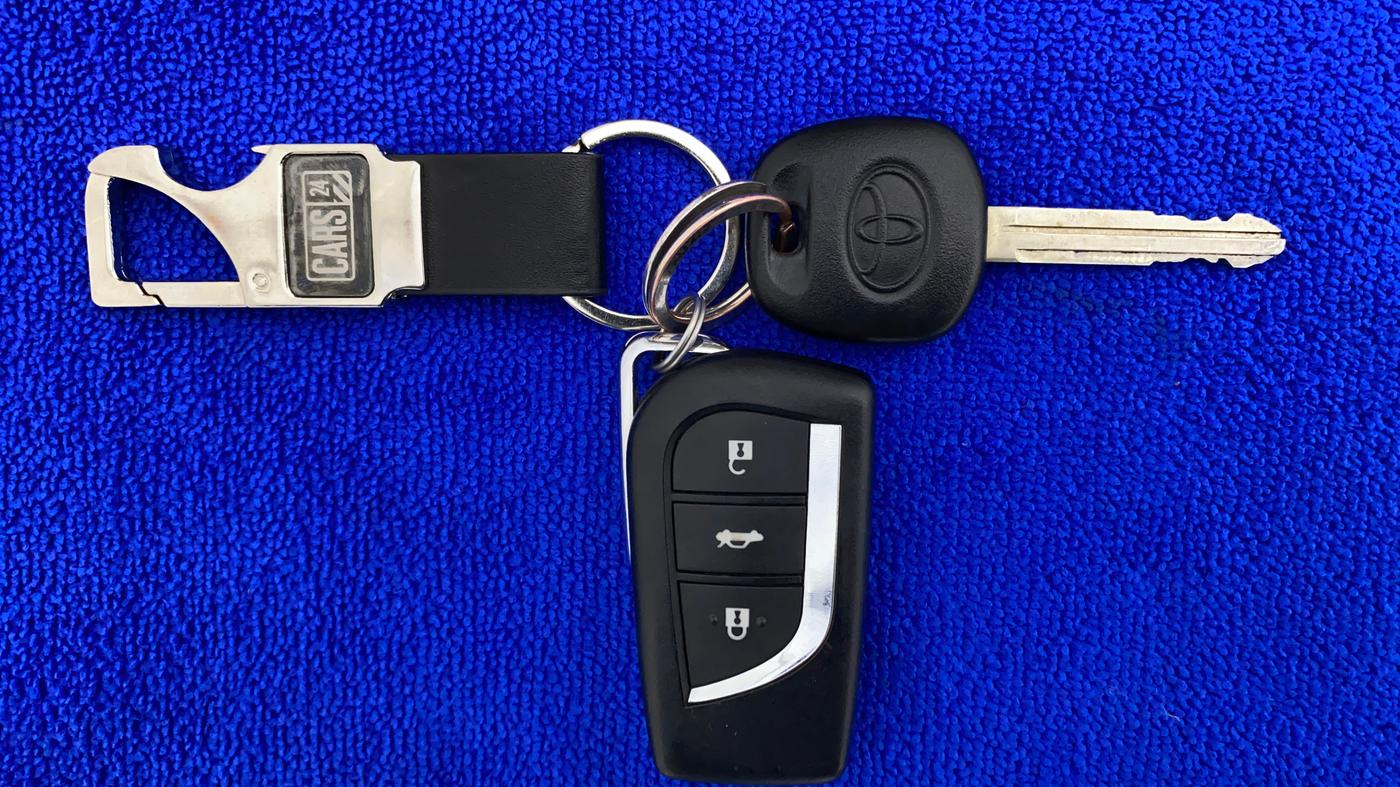 2020 Toyota YARIS J CVT, Petrol, Automatic, 12,127 km, Key Close Up