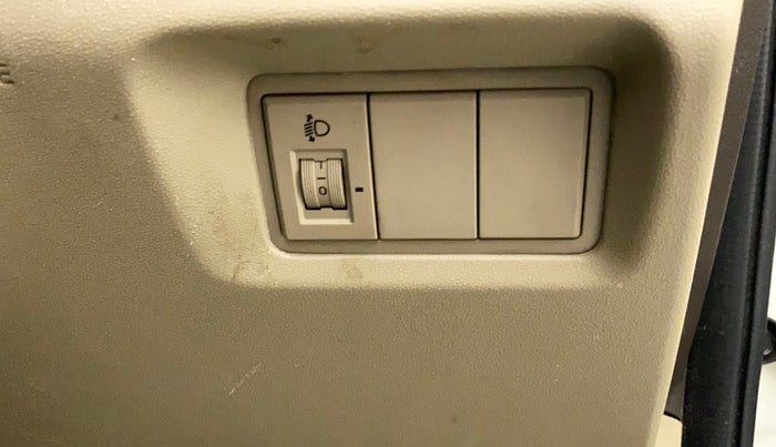 2011 Hyundai i20 MAGNA (O) 1.2, Petrol, Manual, 89,507 km, Dashboard - Headlight height adjustment not working