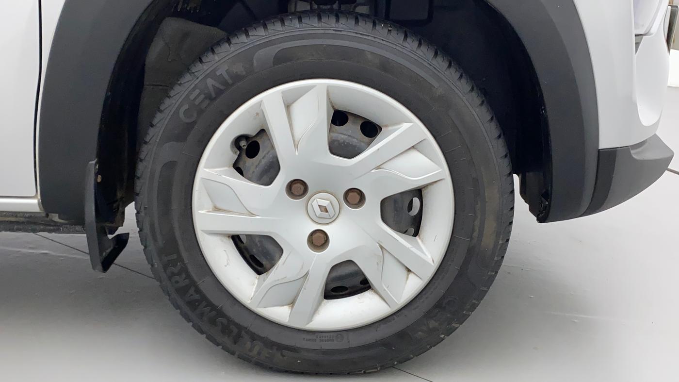 2021 Renault Kwid RXL, Petrol, Manual, 10,938 km, Right Front Wheel