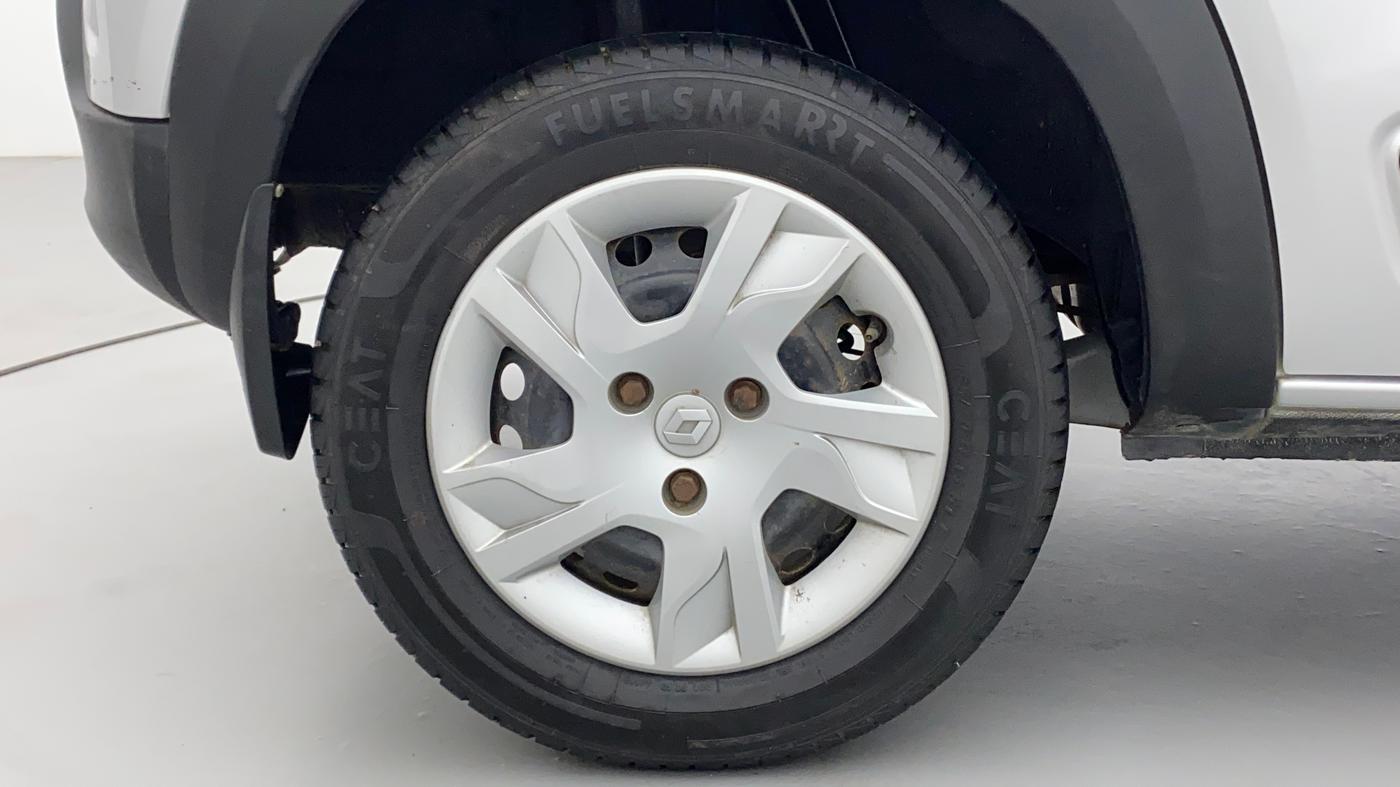 2021 Renault Kwid RXL, Petrol, Manual, 10,938 km, Right Rear Wheel