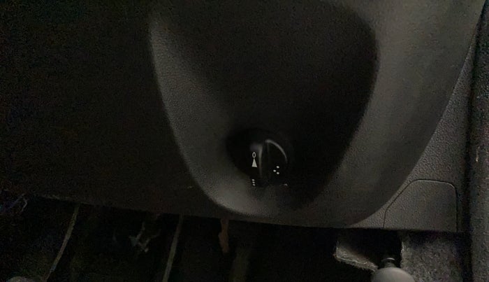 2021 Renault Kwid RXL, Petrol, Manual, 10,938 km, Dashboard - Headlight height adjustment not working